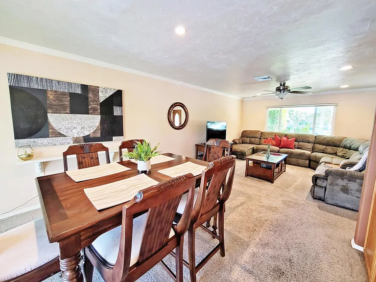 42445 Kansas St — Photo 14