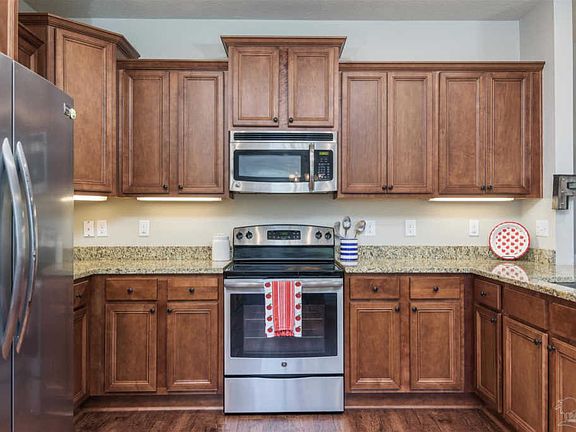 4th image of 1474 Georgetown Ct