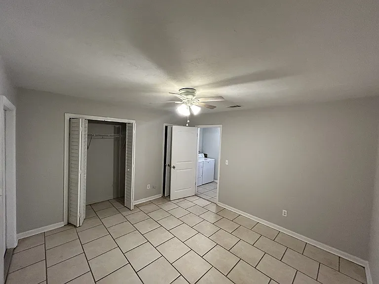 1254 Continental Ct — Photo 14