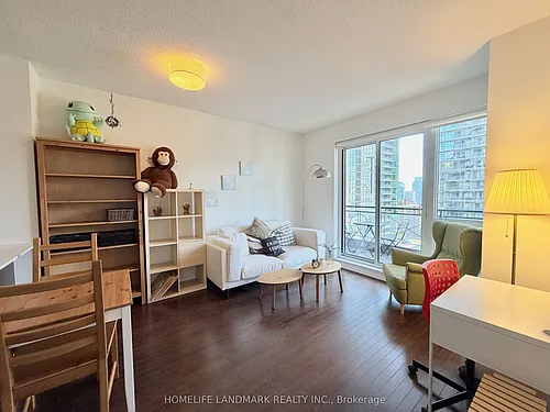 35 Hayden St #1405 Photo 1
