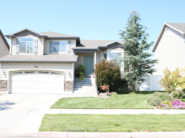 942 W Foxboro Dr, North Salt Lake, UT 84054