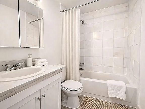 5th image of 366 W 52nd St APT 3B