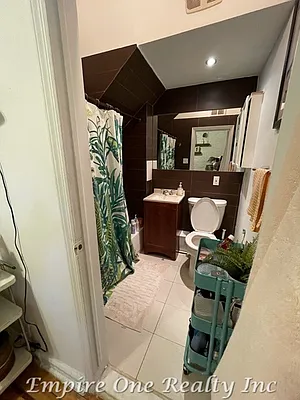 Rented by Empire One Realty | media 8