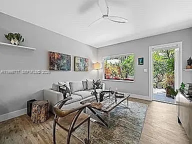 808 NE 17th Way #2 — Photo 11
