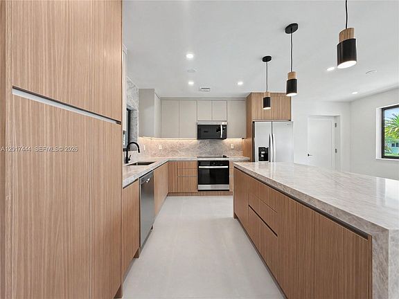 5th image of 8340 SW 154th Ter