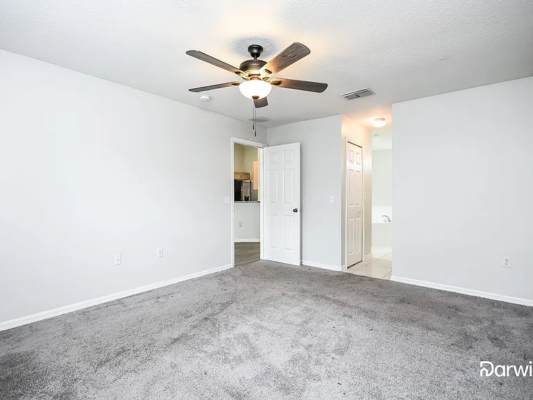 1847 Superior Ct — Photo 9