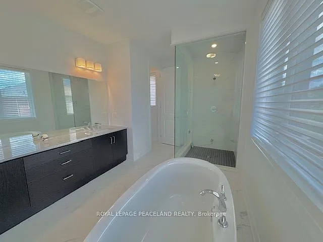12 Sikura Cir — Photo 17