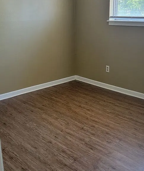 304 Carpenter St — Photo 24