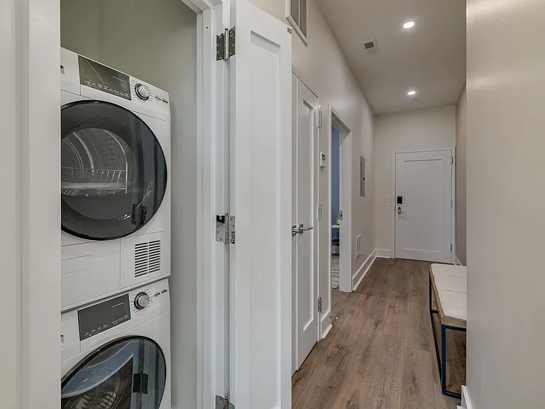 The Ledger Residences — Photo 48
