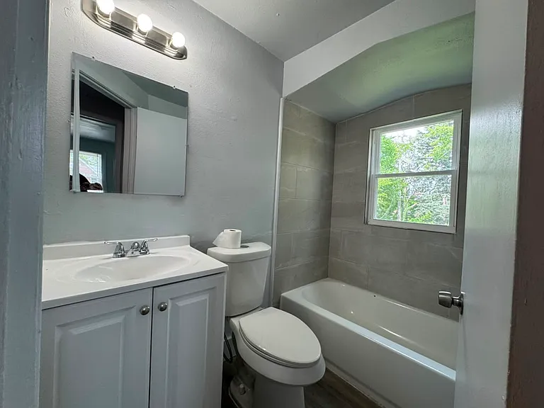 12655 Kelly Rd — Photo 9