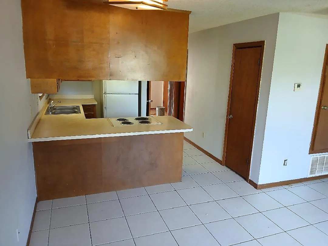 1 bed, 600 sqft, $1,028 — Photo 2