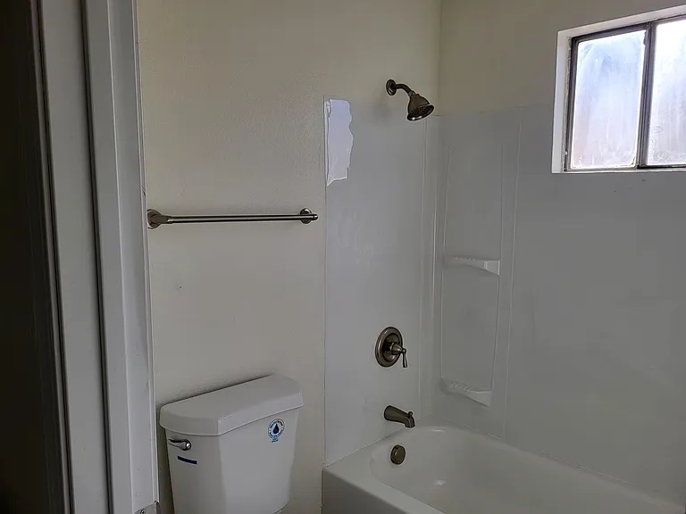 1909 Santa Paula Dr #10 — Photo 7