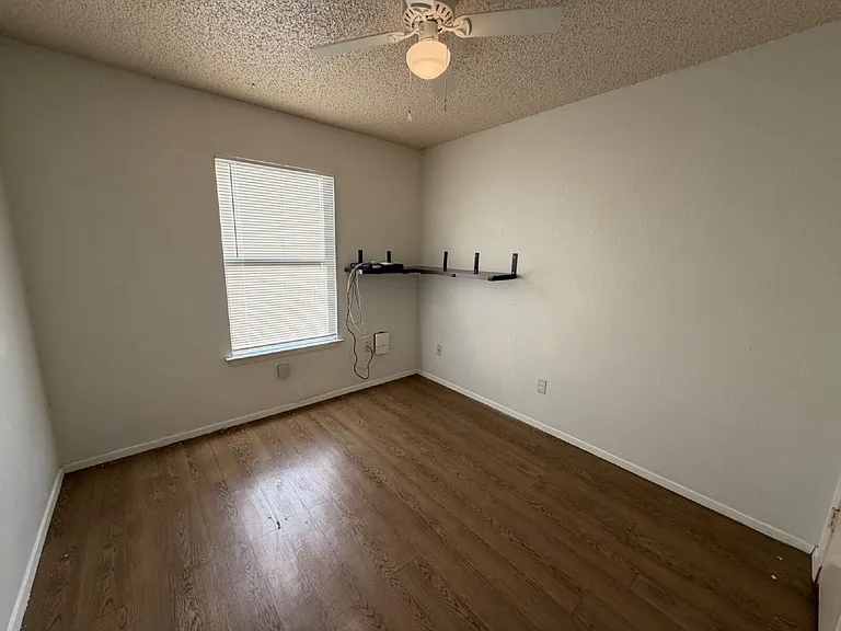 7407 Waco Ave #C — Photo 8