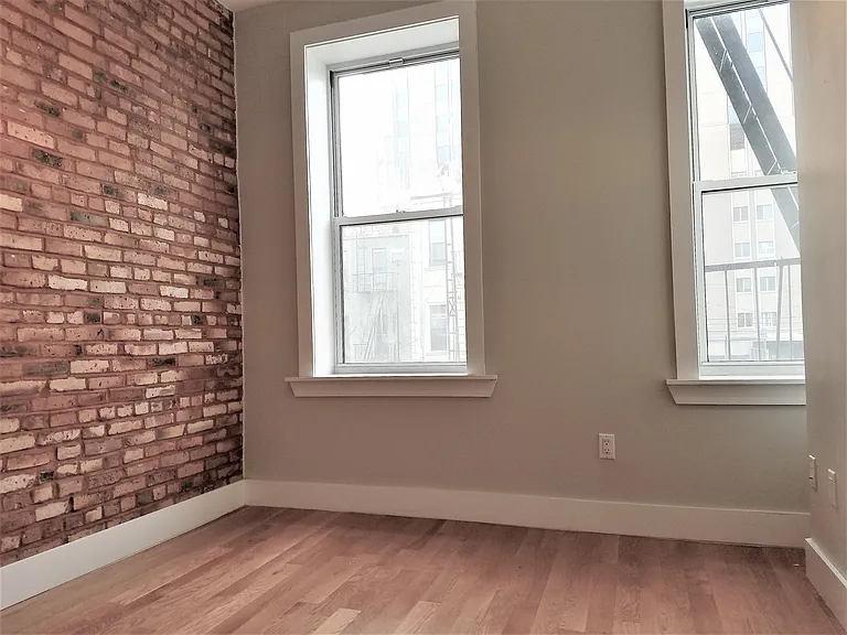 385 Himrod St #3 — Photo 6
