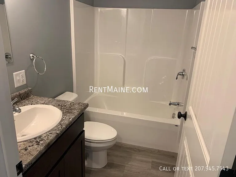 17 Twin Oak Dr — Photo 11