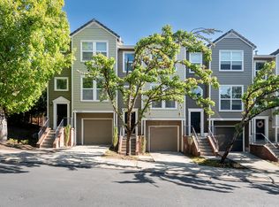 10237 NW Wilshire Ln, Portland, OR 97229
