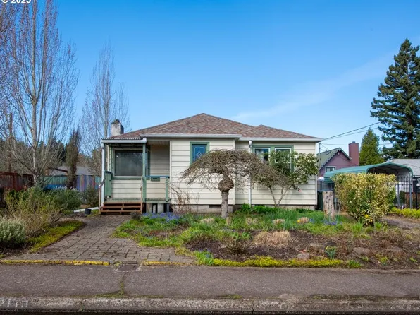 2110 Arthur St, Eugene, OR 97405