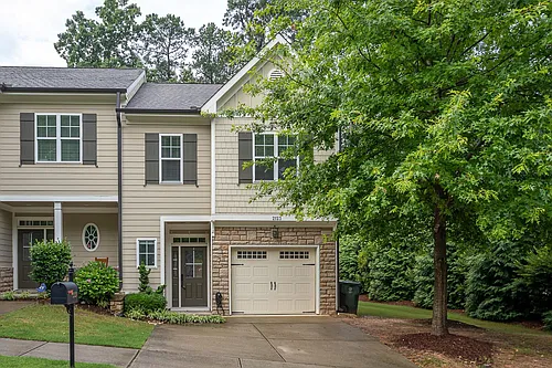 2123 Scarlet Maple Dr Photo 1