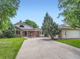 7812 Country Creek Dr, Niwot, CO 80503