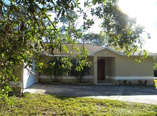 73 N Oak St, Fellsmere, FL 32948