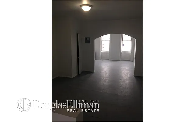 Rented by Douglas Elliman | media 17