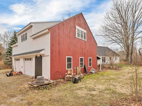 107 Governor Wentworth Highway, Moultonborough, NH 03254