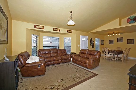 3rd image of 1369 Merrimac Ave #1