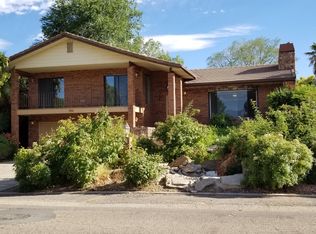 992 E Larkspur Rd, Saint George, UT 84790