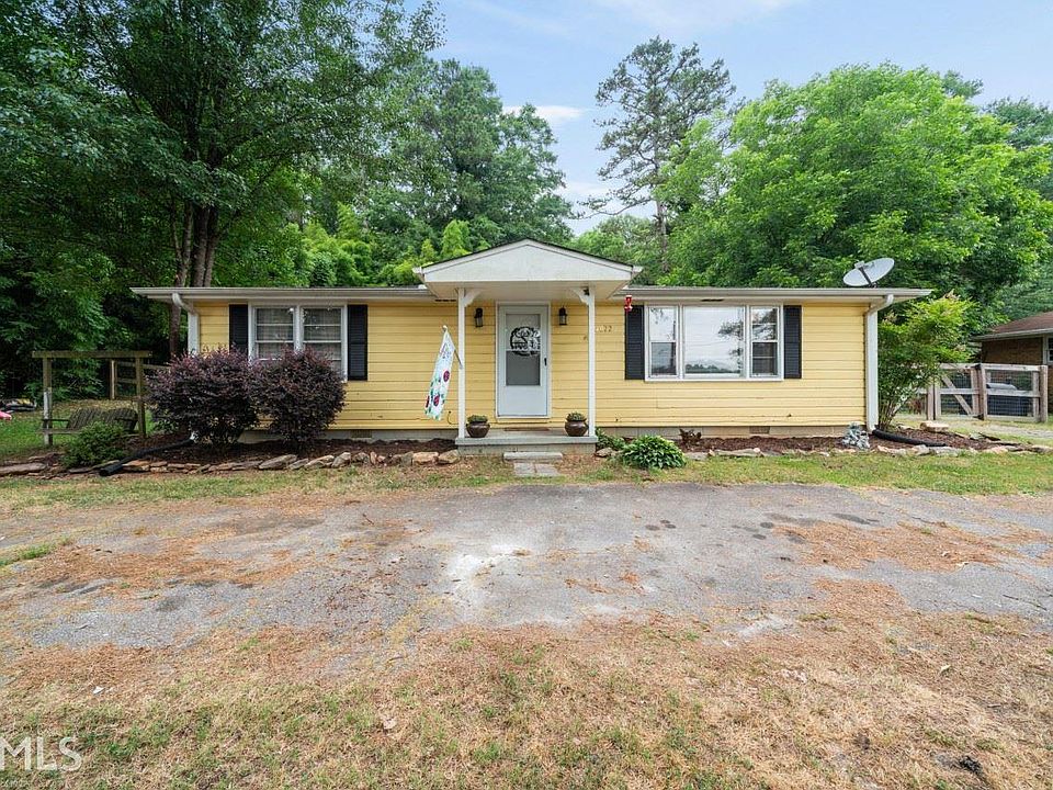 1st image of 4022 McClure Dr