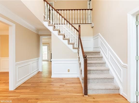 4th image of 8923 Twin Trail Dr