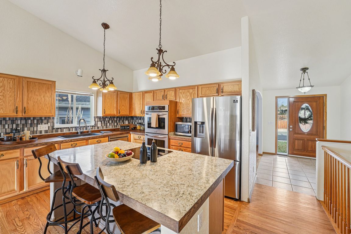 Rio Rancho Way-S2711-010.jpg