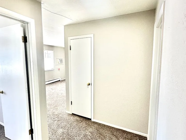 6450 Chippewa Rd — Photo 17
