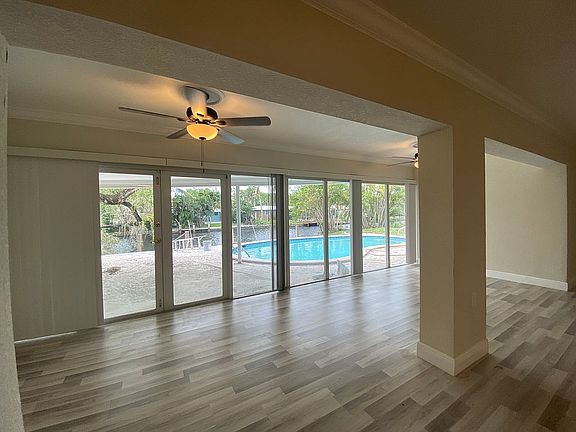 4th image of 2808 NW 10th Ave