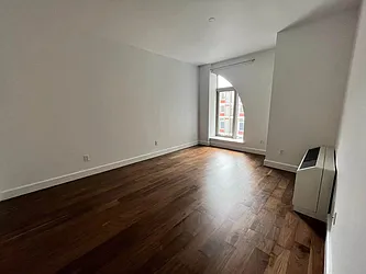 Rented by Square Realty Global Inc