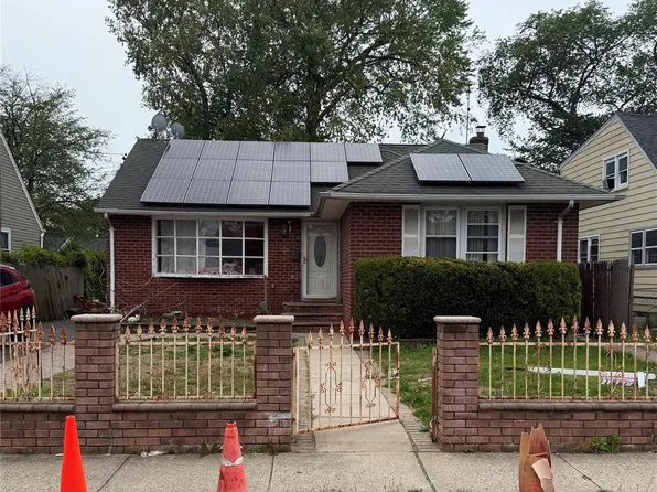 179 Kinkel Street, Westbury, NY 11590