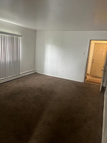 14613 Keystone Ave Photo 1