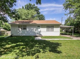 307 N H St, Indianola, IA 50125