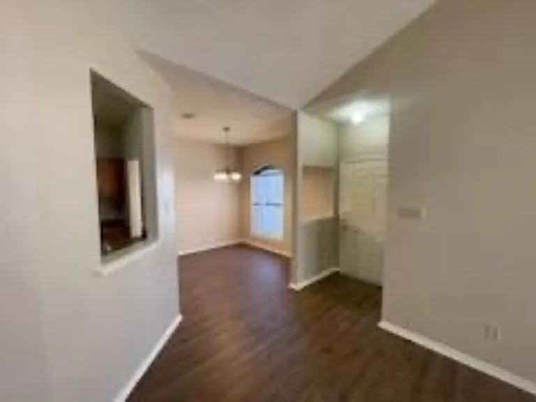 1232 Wheatfield Dr — Photo 10