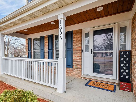 3rd image of 1836 Aster Dr