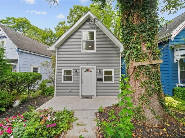 24 Campwoods Grounds, Ossining, NY 10562