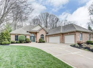 3908 N Field Dr, Bellbrook, OH 45305