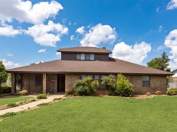 Home for Sale in Arlington TX