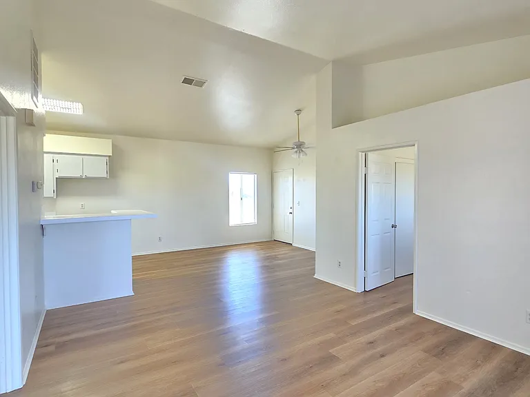 21411 Hacienda Blvd #D — Photo 9