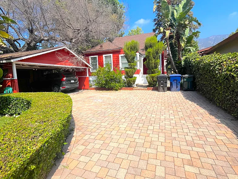 703 Manzanita Ave — Photo 26