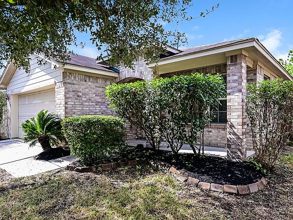 3rd image of 10743 Jordan Heights Dr