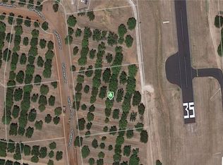 7023 Gulfstream Dr, Granbury, TX 76049