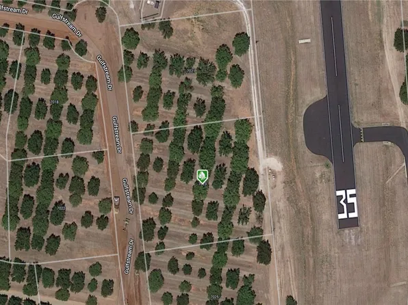 7023 Gulfstream Dr, Granbury, TX 76049