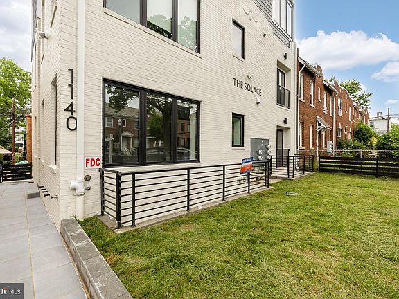 5th image of 1140 Oates St NE #201