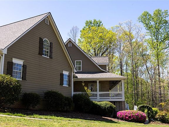 3rd image of 5725 Riley Rd