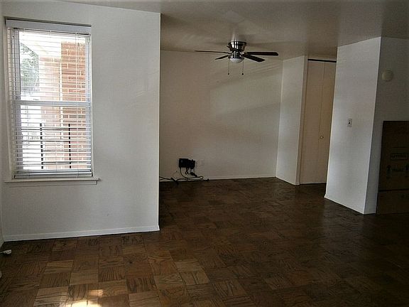 5th image of 315 W 232nd St APT 1E